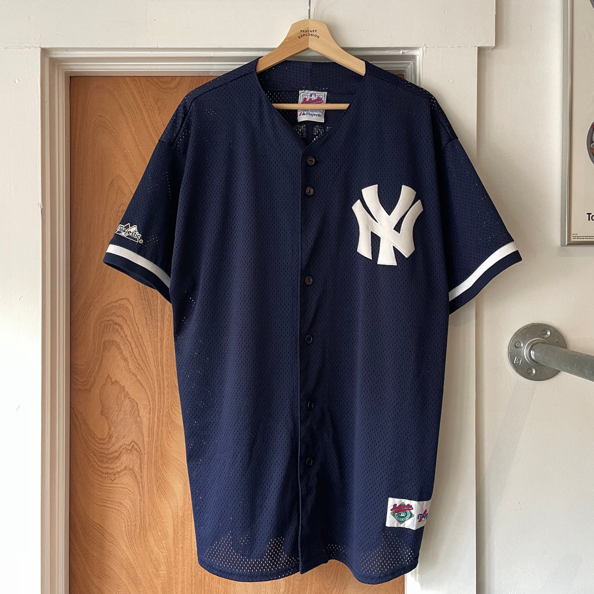 90's Yankees Majestic Jersey (XL) – Fantasy Explosion