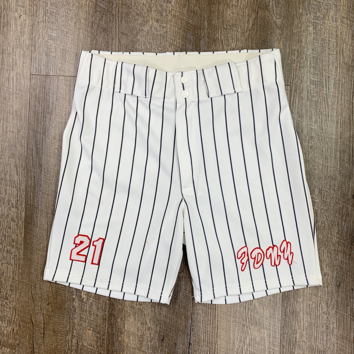 新品 タグ付き メゾンスペシャル Pinstripe Lace Shorts 221661-588-mf-spark-5inch-