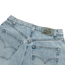 90’s Levi’s Silvertab Denim Shorts (32”W x 12”L)