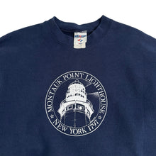 90’a Montauk Point Lighthouse Crewneck (M)