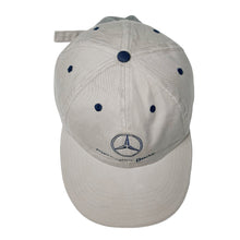 2001 Mercedes Hat