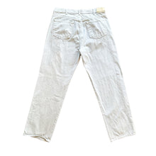 2000’s DKNY Jeans (36)