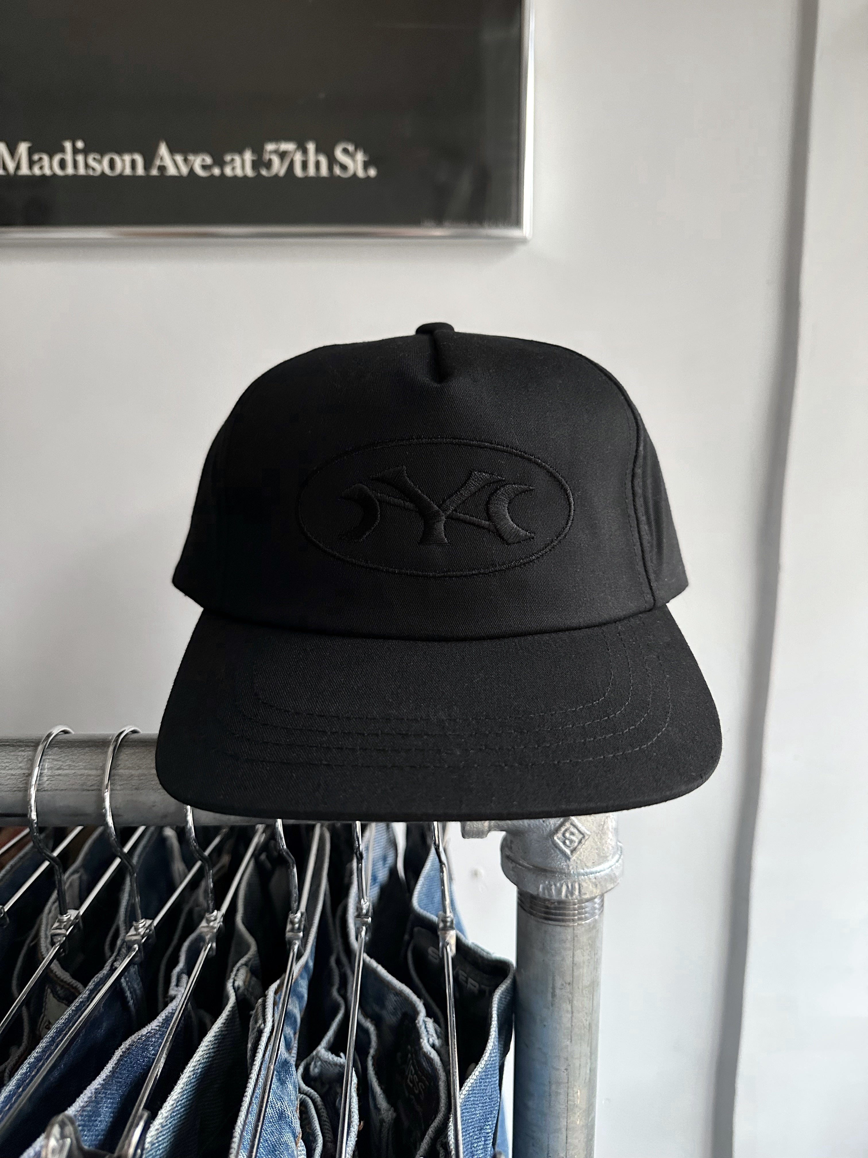Fantasy newyork スーベニアキャップ Yankee Warp (Black) – Fantasy Explosion