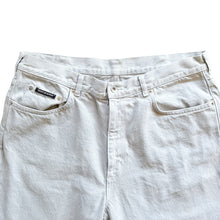 2000’s DKNY Jeans (36)