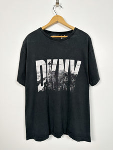 90’s DKNY Tee (L)