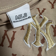 00’s Yankees Tee (S)