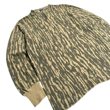 90’s Camo Henley Longsleeve (L)