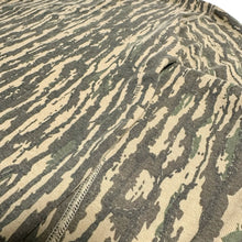 90’s Camo Henley Longsleeve (L)