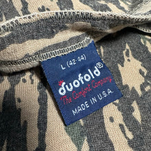 90’s Camo Henley Longsleeve (L)