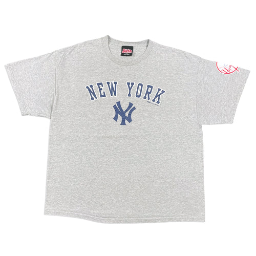 Vintage 2000’s New York Yankees Tee (XXL)