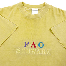 Vintage 90’s F.A.O Schwarz Embroidered Tee (XL)