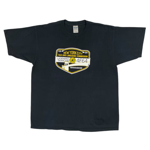Vintage 2004 NYC Taxi & Limo Medallion Tee (XL)