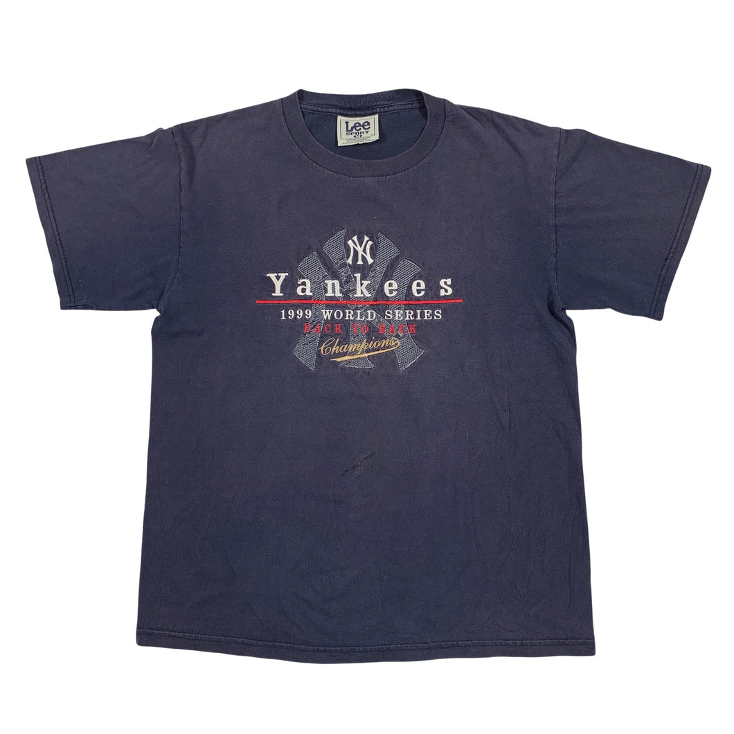 1999 Embroidered Yankees Tee (M)