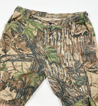 Vintage 90’s Real Tree Camo Pants (38)