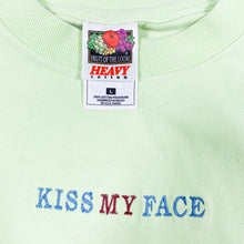 90’s Kiss My Face embroidered Tee (L)