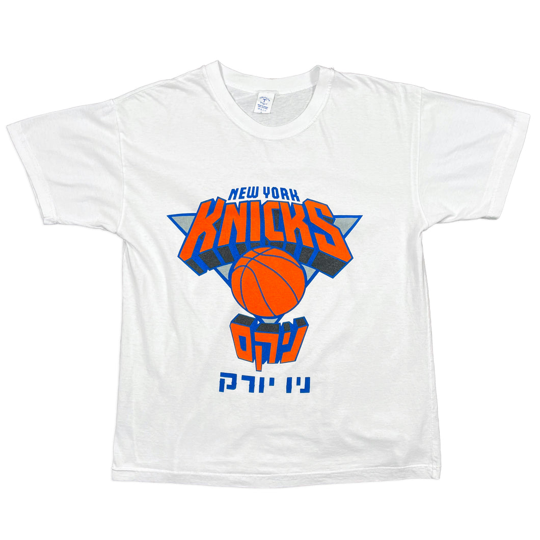 Vintage 2000’s Knicks Hebrew Tee (L)