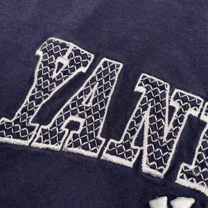 2001 Yankees Embroidered Chain Link Tee (